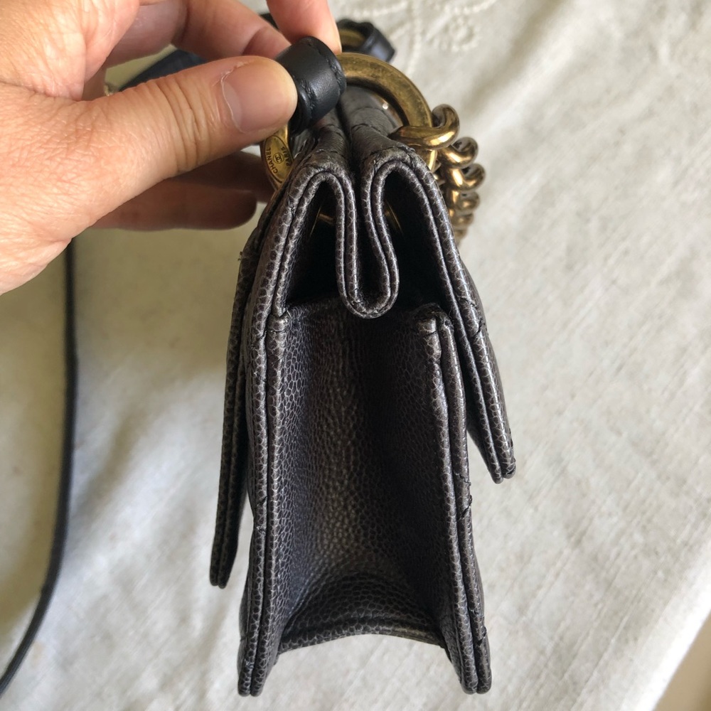 SOLD** Chanel mini handbag (seasonal) - Picture 4 of 8